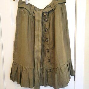 Burberry Women's Ruffled Skirt / Size M
